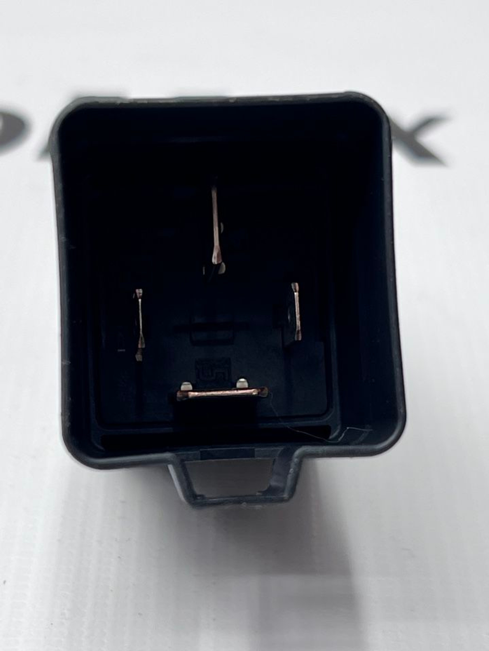 Реле обогрева стекла Volkswagen. 3B0951253. Оригинал.