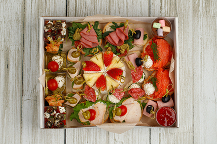 Бокс с закусками №2