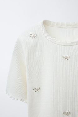 ZARA ФУТБОЛКА В РУБЧИК С БУСИНАМИ, БЕЖЕВЫЙ