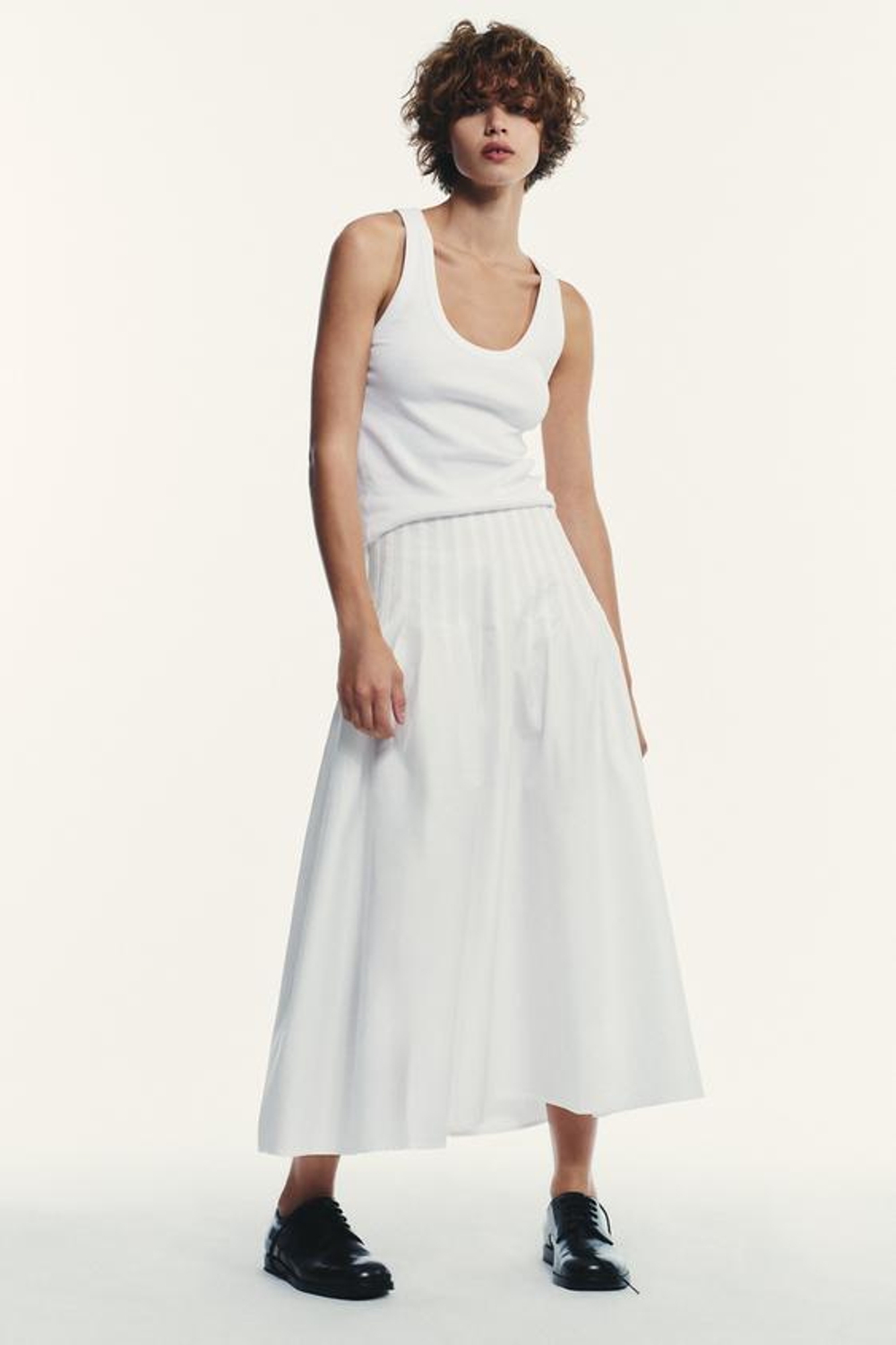 ZARA ЮБКА МИДИ СО СКЛАДКАМИ, БЕЛЫЙ