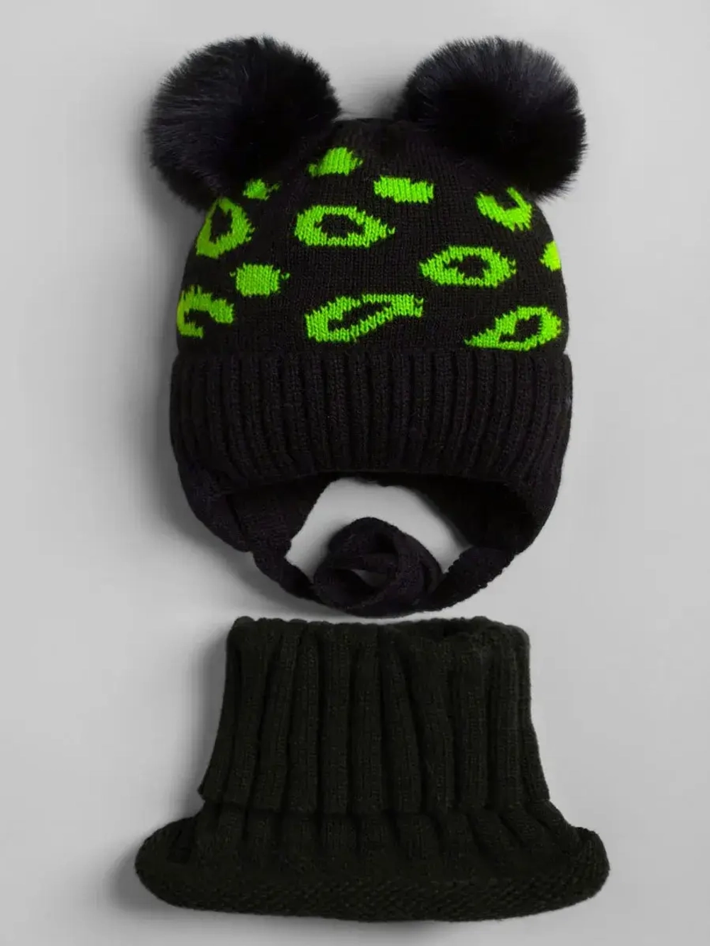 Зимняя шапка для девочки и снуд