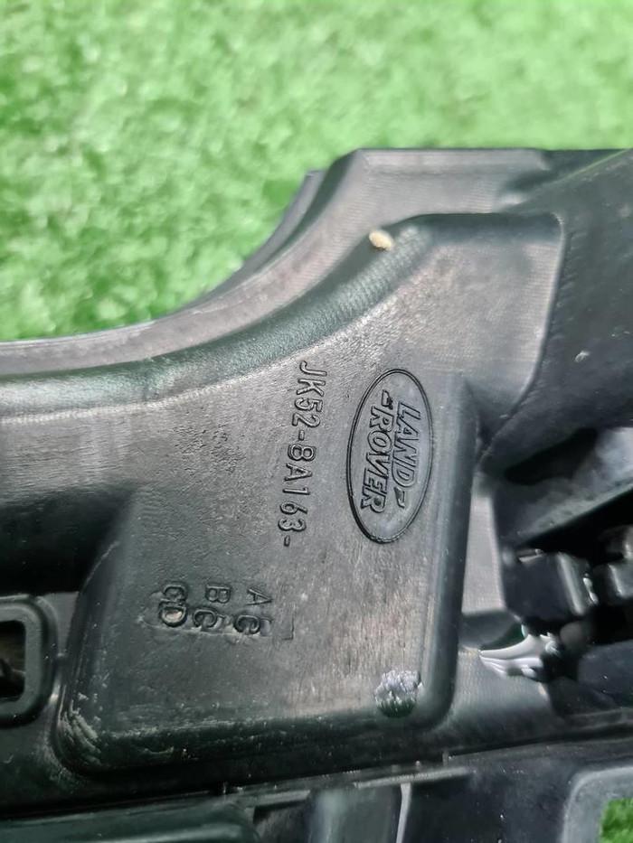 Решетка радиатора Range Rover Vogue 4 L405 (17-22)