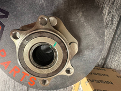 передняя X-Trail (T32) 14-, Renault Koleos 16- /кросс-номер AMDHUB88 /OEM 402024BA0A