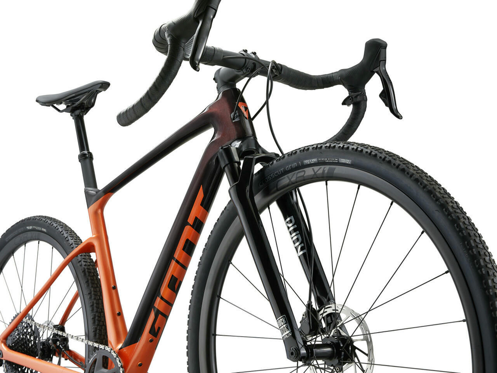 Шоссейный велосипед Giant Revolt X Advanced Pro 1 (2023)