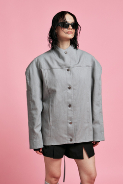 Джинсовая куртка серая