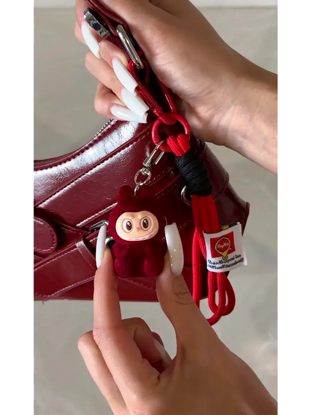 Подарочный набор сладостей 45 штук Сладкий бокс с Лабубу