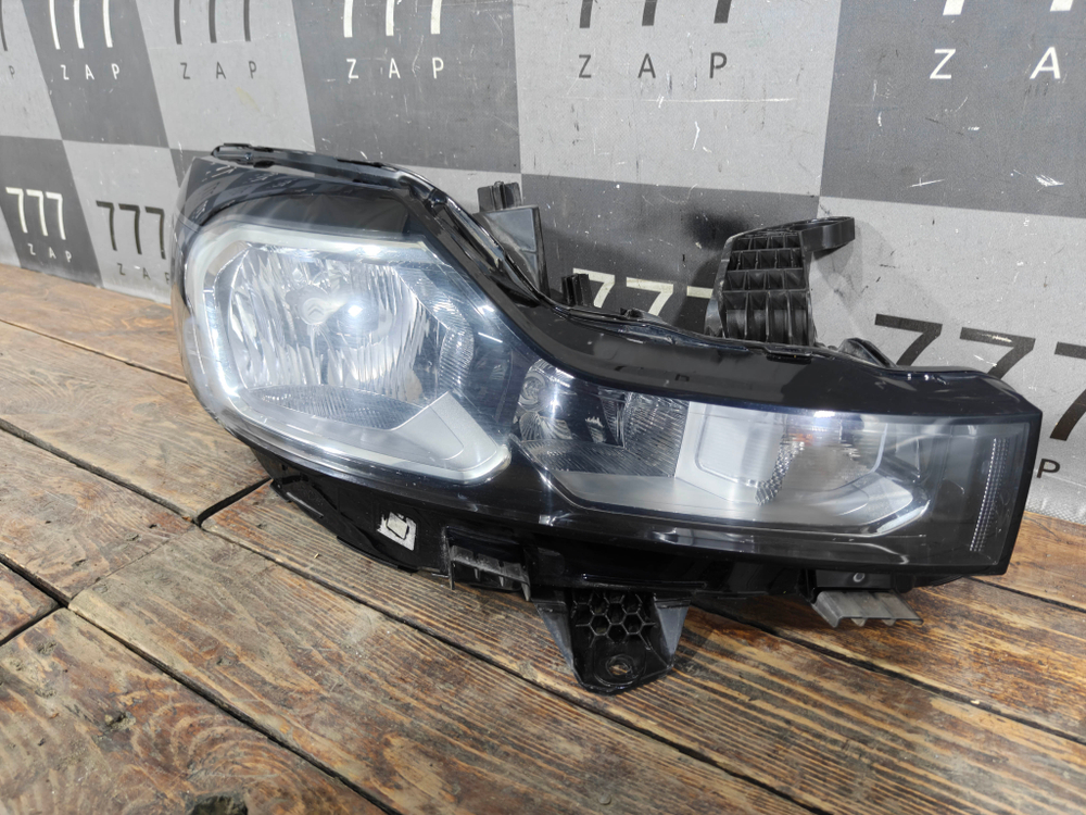 Фара правая Citroen C4 2 15-нв Б/У Оригинал 9814585880
