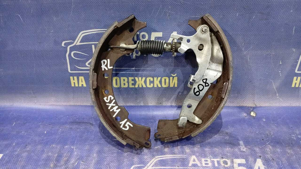 Механизм стояночного тормоза TOYOTA IPSUM 1996-2000