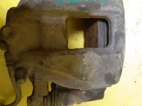 Суппорт передний правый Honda CR-V 3 (06-12)