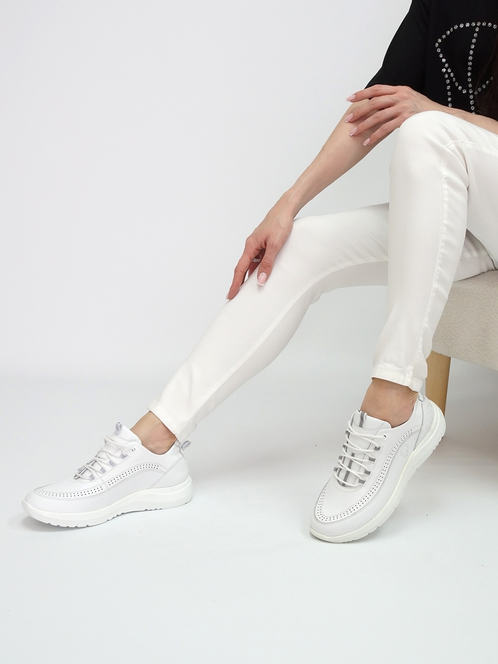 Кроссовки женские летние натуральная кожа