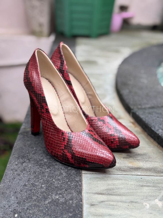 Женские туфли из кожи питона SH-191