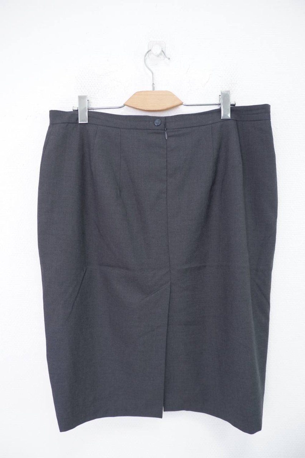 Юбка на молнии 56 размер