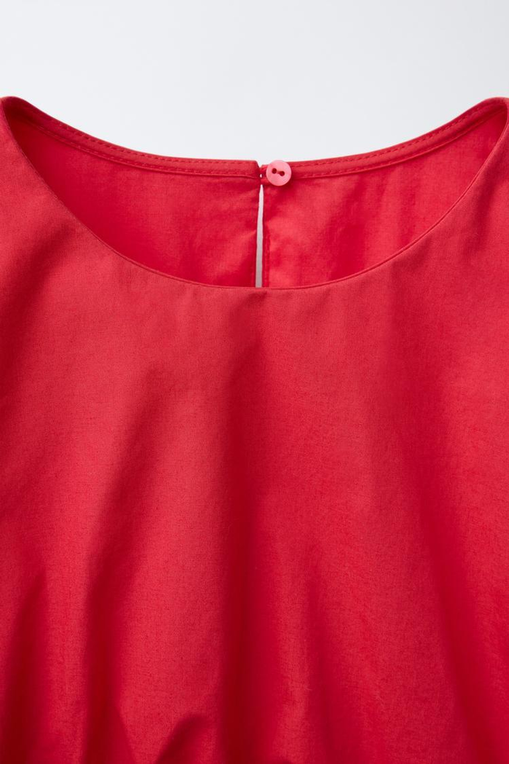 ZARA ПЛАТЬЕ НА БРЕТЕЛЯХ С ВОЛАНАМИ, КРАСНЫЙ