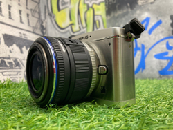 Olympus Pen E-P1 kit 14-42mm 3.5-5.6