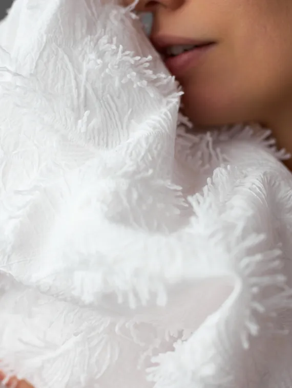 Ткань хлопок " вышивка перья" суперобъем, Китай, белый