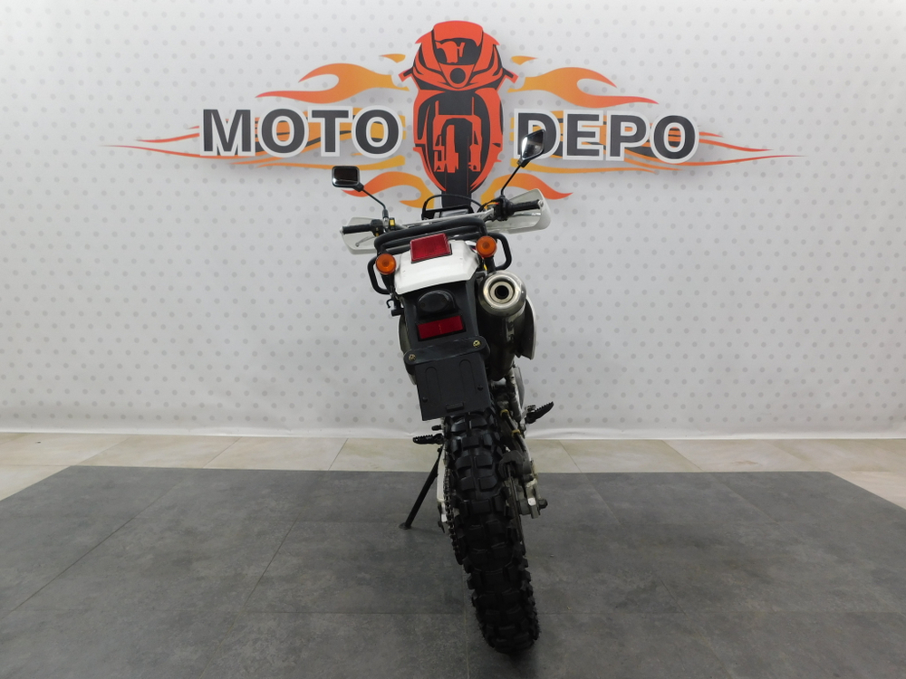 Suzuki Djebel 250 XC, 2000