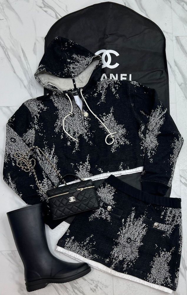 Костюм CHANEL