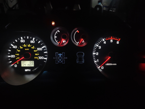 Светодиодная плата для панели Pajero 3 (белые шкалы и дисплей, красные стрелки)