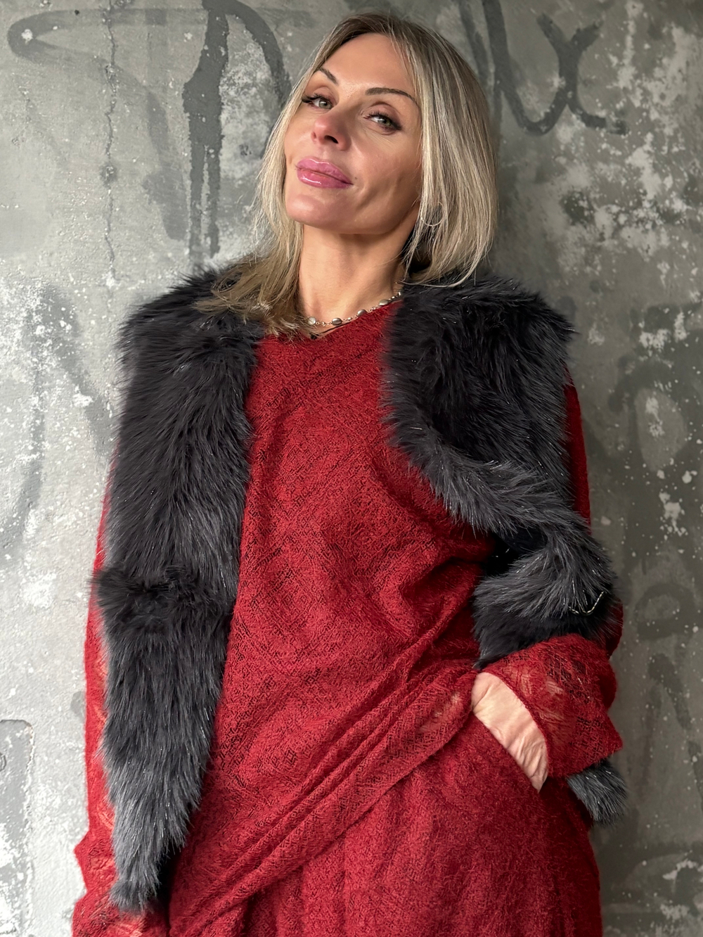 Жилет / графит  / с люрексом