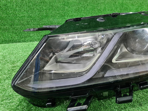 Битая Фара левая Geely Coolray (19-23) галоген