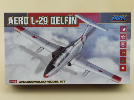 Сборная модель L-29 Delfin (М1:48)
