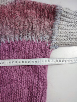 Свитер вязаный шерстяной на 8-9 лет