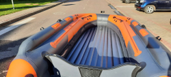 Лодка ПВХ Skat Triton 390 NDFi