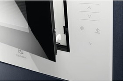Встраиваемая микроволновая печь Electrolux KMFE 264 TEW