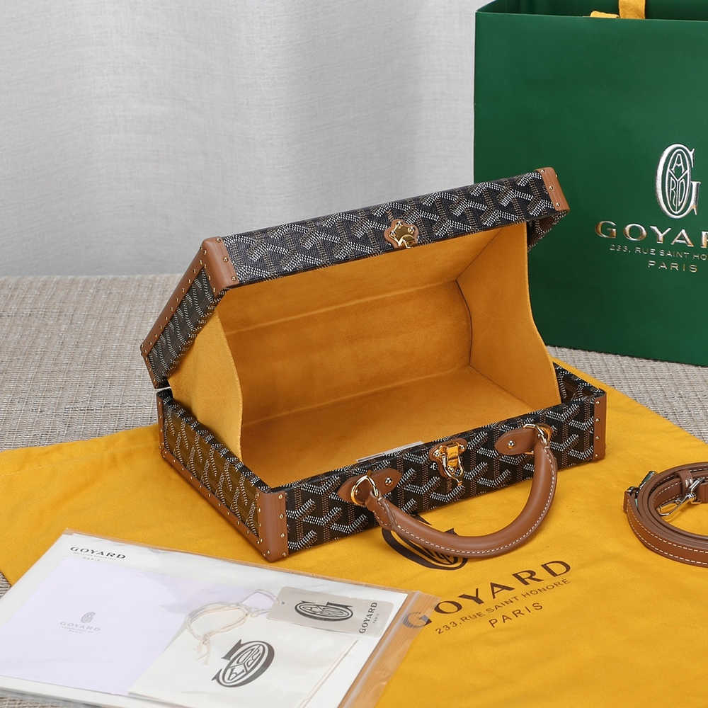 Goyard Grand Hotel Trunk Bag