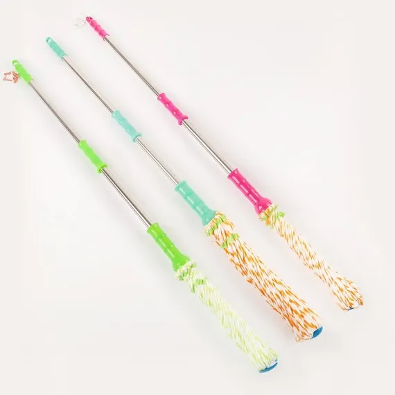 Швабра для мытья пола с отжимом Доляна, насадка из микрофибры 80 гр, стальная ручка 119 см, цвет МИКС