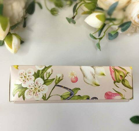 Коробка для 4 конфет “Флористика” 12.6х12.6х3.5см