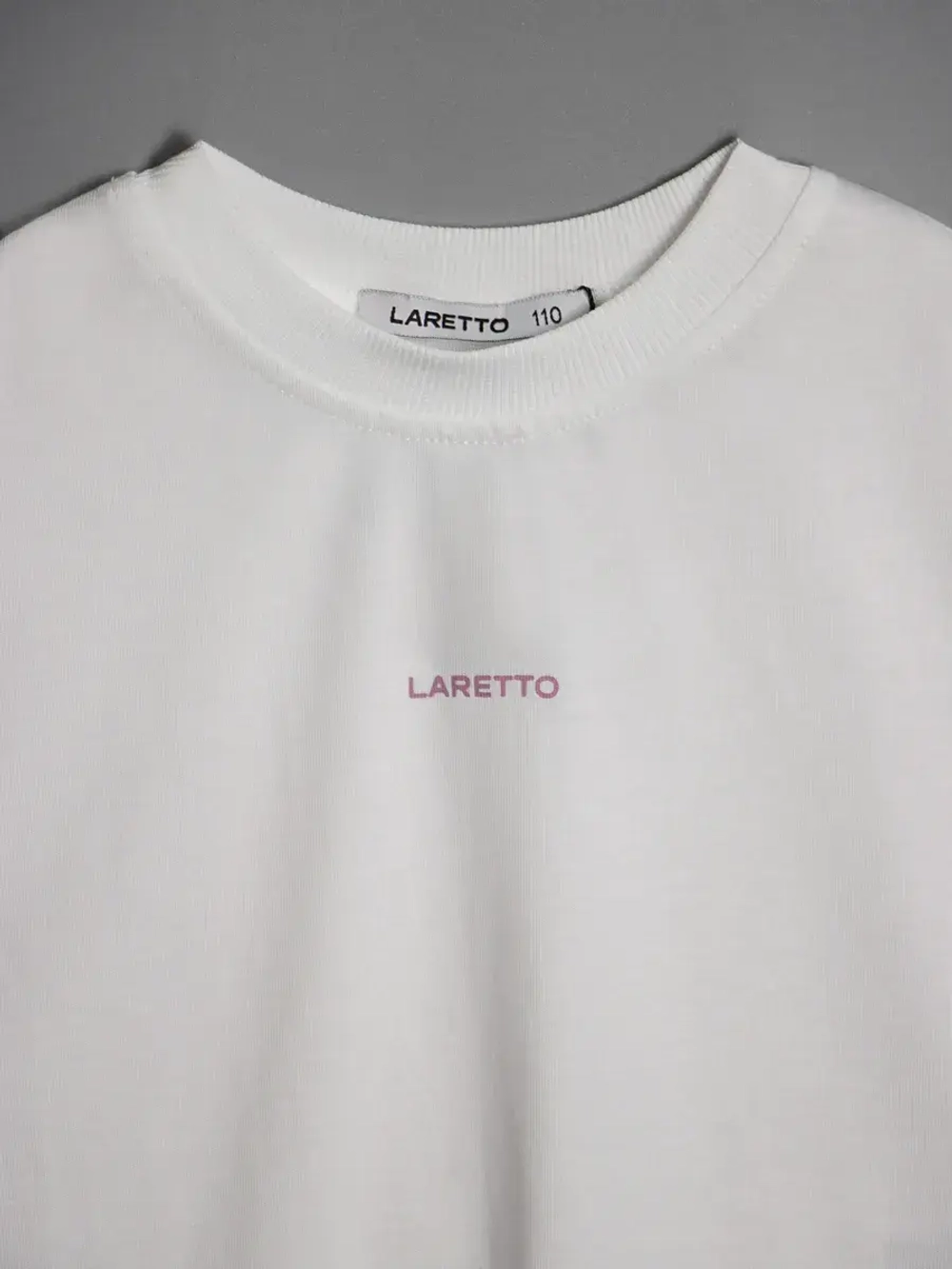 Футболка для девочки в школу