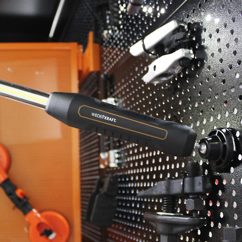 WDK-1054013 Светодиодный аккумуляторный фонарь, 800 Лм