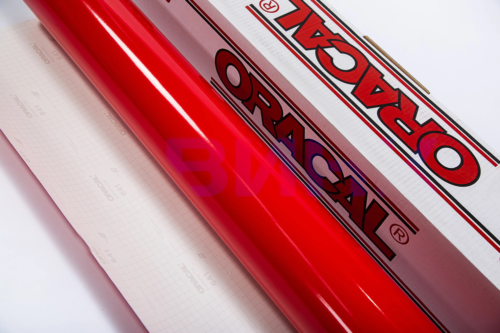Пленка самоклеящаяся мономерная Oracal 641 M 031 1.26*50 м красная, матовая