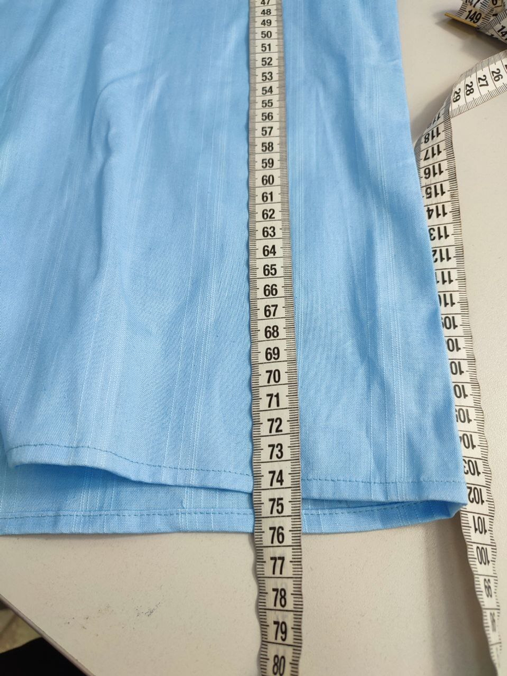 Рубашка голубая классическая 44-46 размер, новая