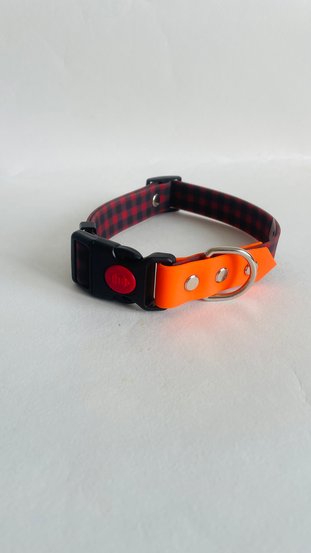 Ошейник для собак из биотана , 25 мм , 35-55 см . Клетка и салатовый