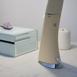 TLD-542 Cream-LED-300Lm-5000K-Dimmer Светильник настольный c часами. календарем. термометром. 5W. Сенсорный выключатель. Кремовый стилизован под кожу. TM Uniel.