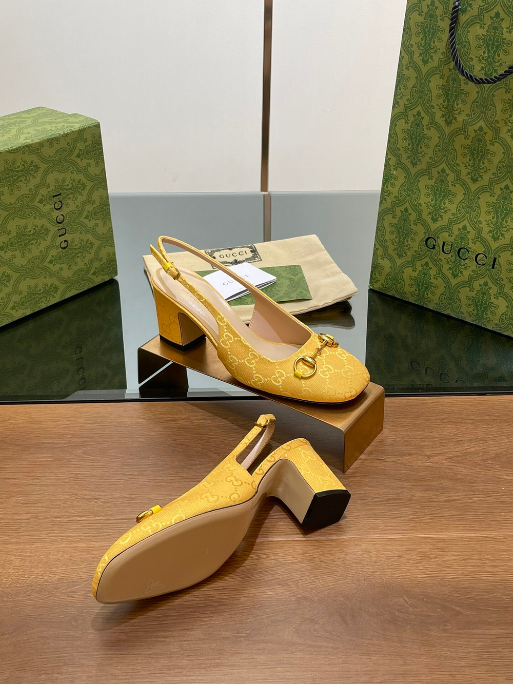 Gucci Horsebit Pump