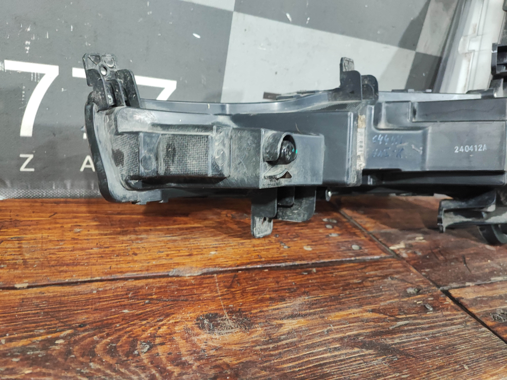 Фара ДХО правая Changan UNI-K 20-нв Б/У Оригинал CD569F2805010400