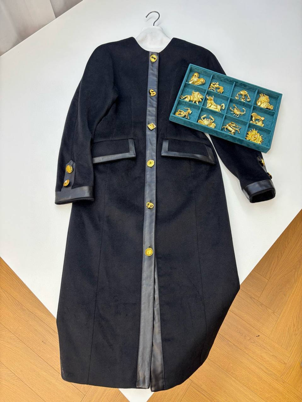 Пальто Schiaparelli