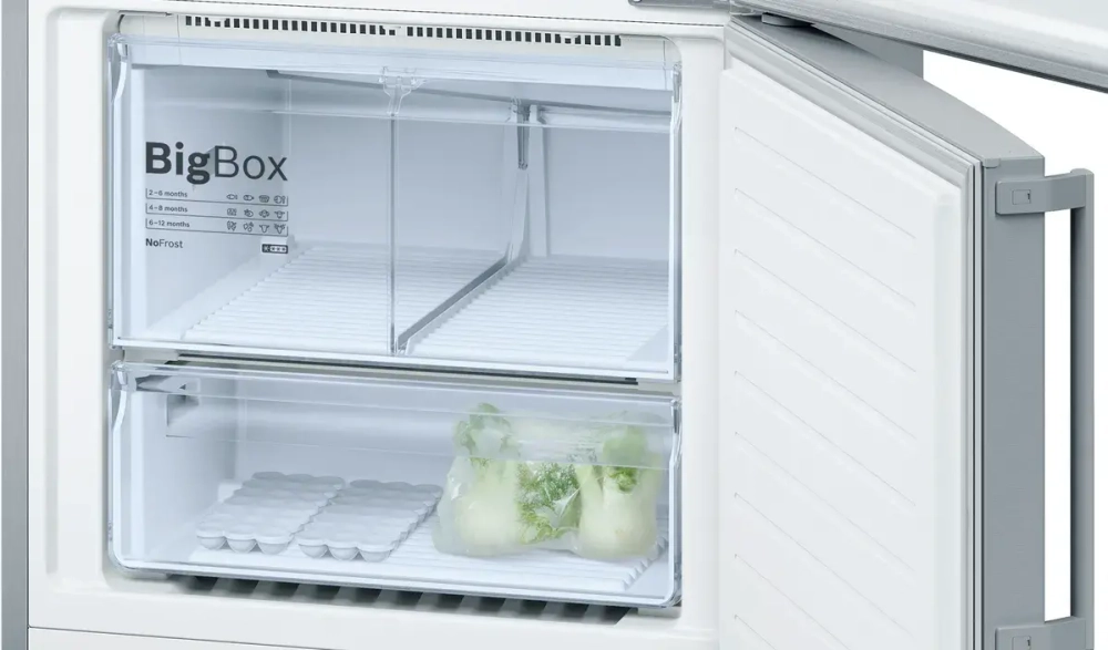 Двухкамерный холодильник Bosch KGN76AI30U