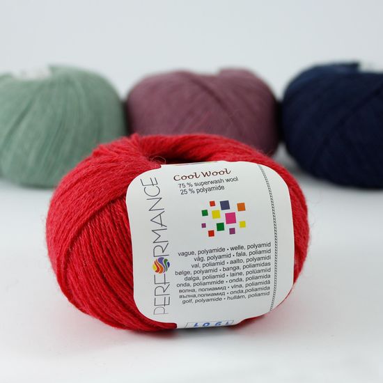 Пряжа Cool Wool 4-ply PERFORMANCE (75% шерсть супервош, 25% полиамид)