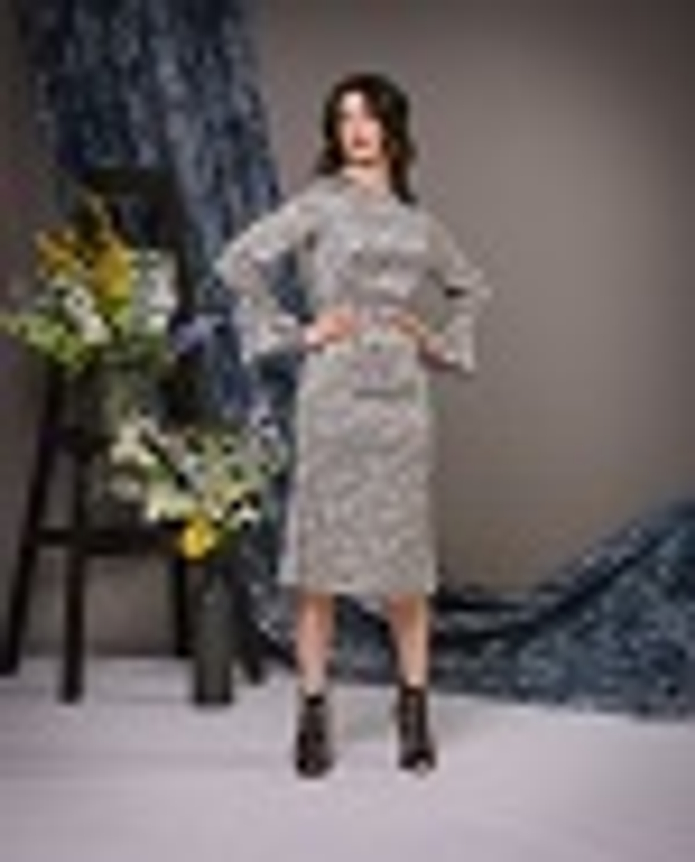 04-03-22 SS Платье шёлковое, юбка-годе, серый с черным рисунком L