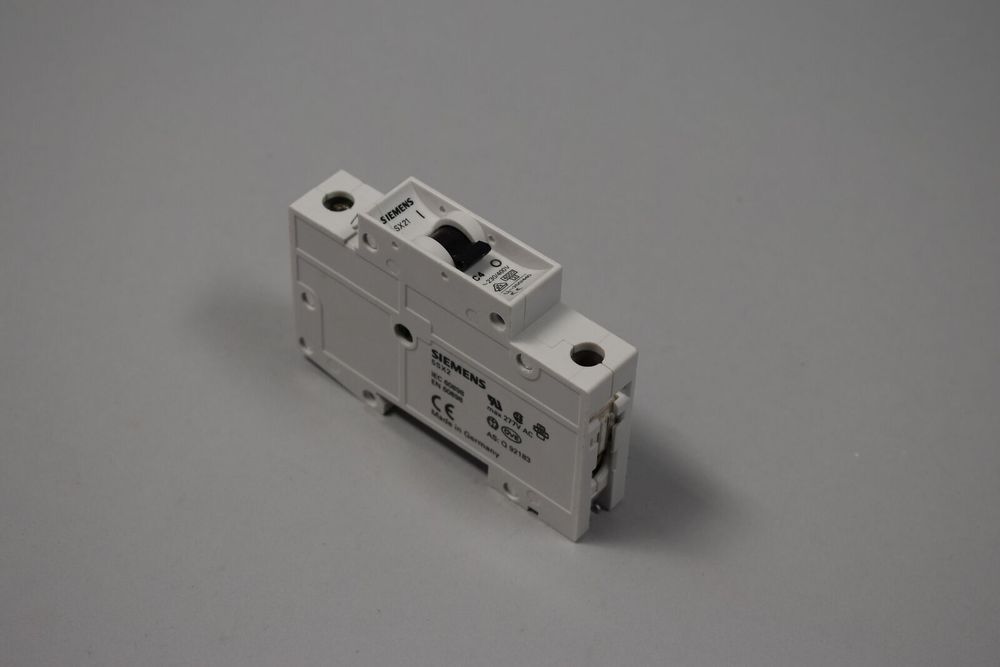 SIEMENS 5SX21 C4