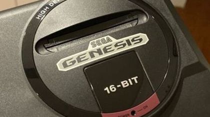 Полиция изъяла 12 тысяч поддельных ретроконсолей с играми на 47,5 млн евро