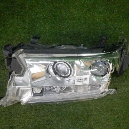 Битая Фара левая Toyota Land Cruiser 200 (2015-2021) LED