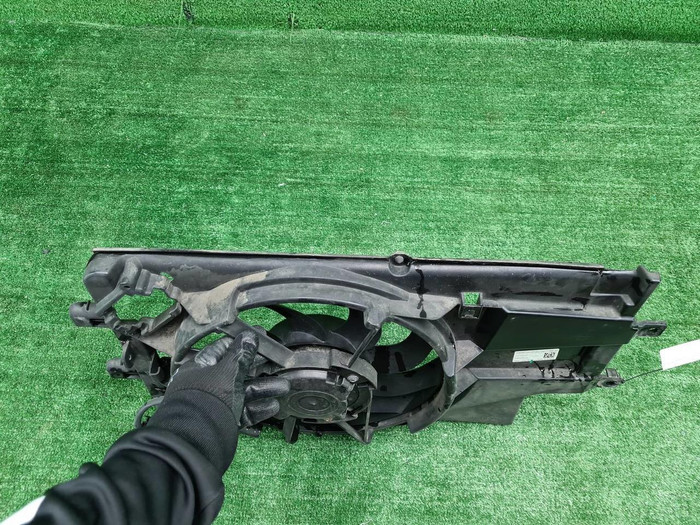 Диффузор с вентилятором Lada Granta (2011-н.в.)