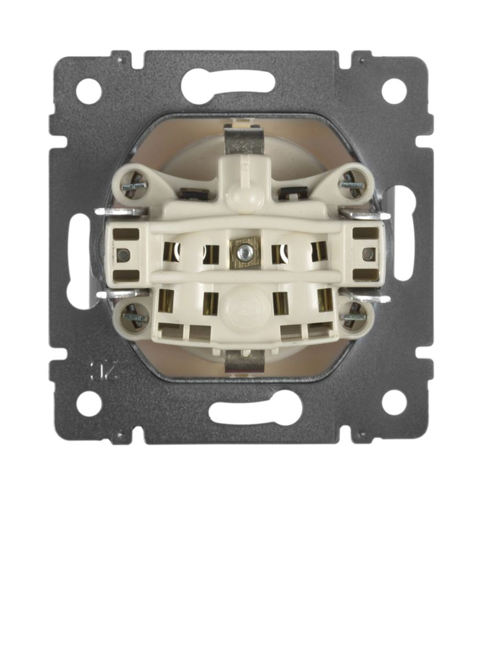 Legrand розетка 4320 с рамкой 3 с/к