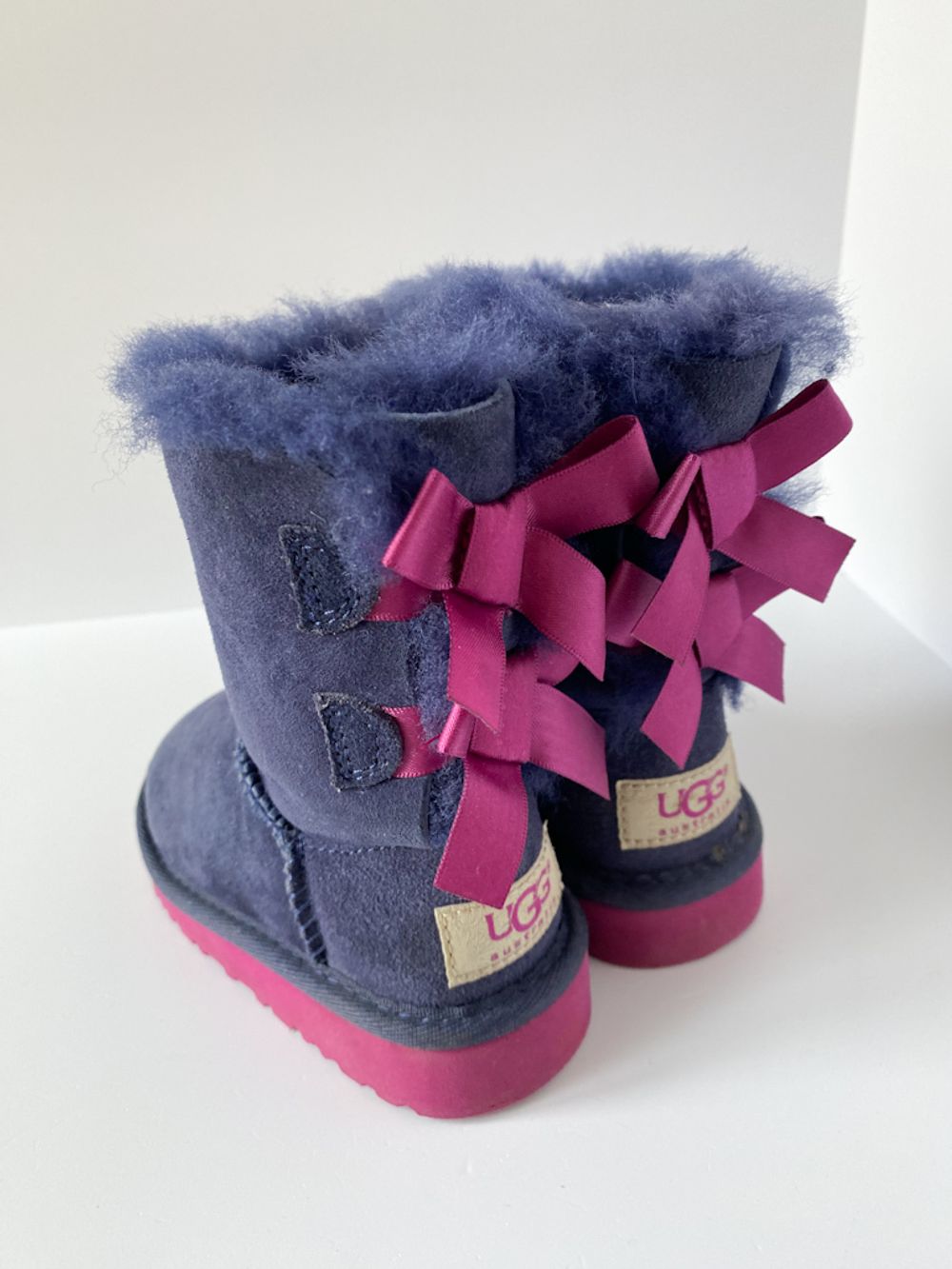 Сапоги замшевые UGG Australia, 22,5