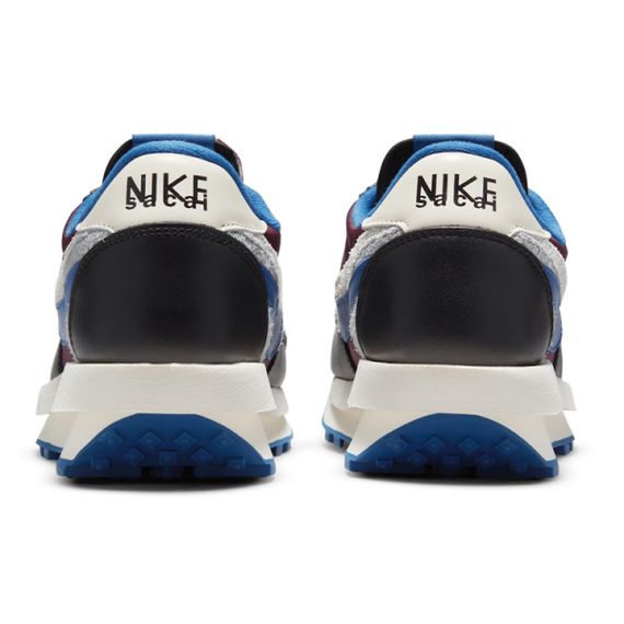 Кроссовки NIKE LDWaffle - повседневная обувь низкого класса.